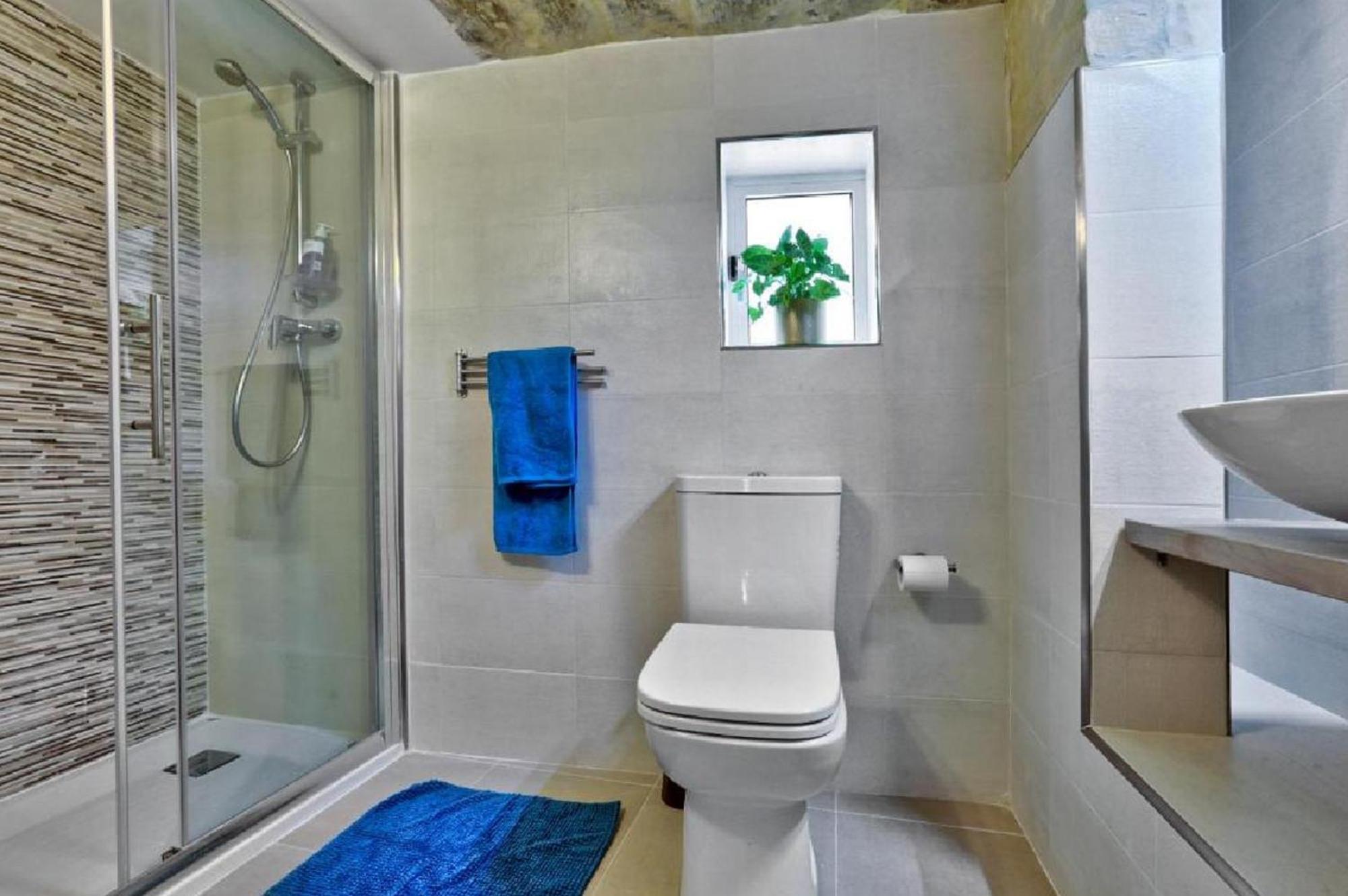Exquisite 3-Bedroom Duplex Penthouse With Jacuzzi In Valletta Centre Exterior foto